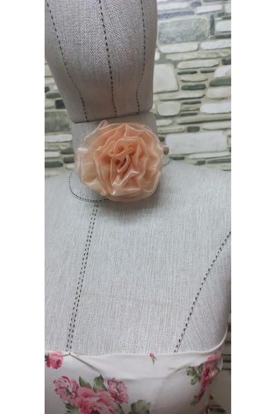 es moda shop Beena Handmade Organza Flower Neck Tie in Skin Color