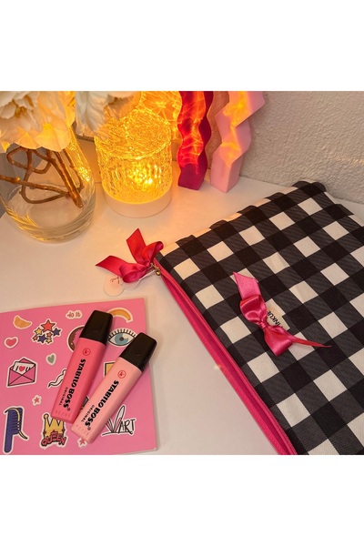 PİNKUE Μαύρο-λευκό πουέτρικ με ροζ φιόγκο θήκη για φορητό υπολογιστή/ταμπλέτα...