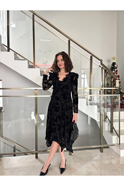 Sude Kızanlıklı Lace Double-Breasted Collar Asymmetrical Hem Dress