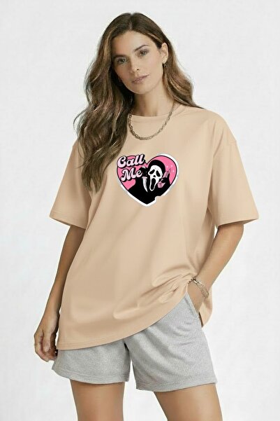 ArtYus Squeal Heart Printed Unisex T-Shirt