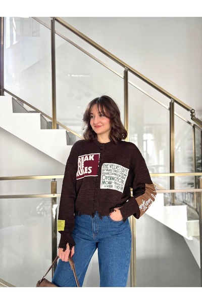 Sude Kızanlıklı Brand Model Twst Jacquard Patched Knitwear