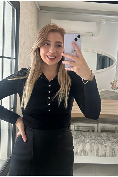 Siyah Zımba Detaylı Bluz