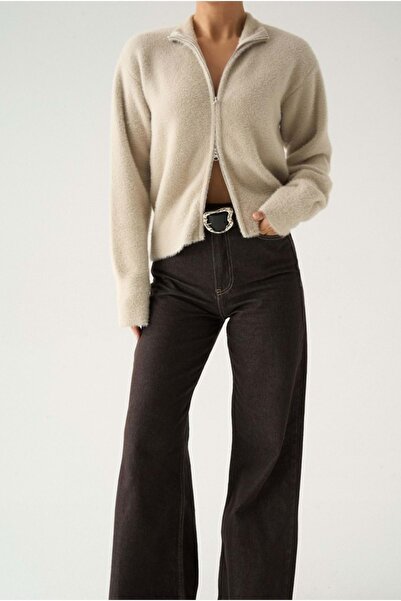 ibeeka Double-Way Zipper Opening Detailed Furry Cardigan Stone Color