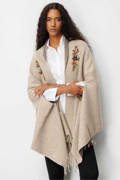 Desen Triko Women's Embroidered Collar, Sleeve-Through Large Wool Poncho 2506...