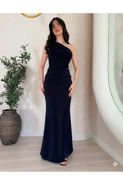 ALGOOD Dark navy dress with a one-shoulder design