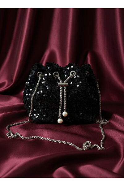 DERMO Μαύρη τσάντα με παγιέτες και κορδόνι περίσφιξης