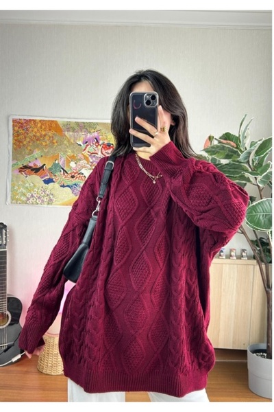 Burcia Alisa Patterned Long Knit Sweater