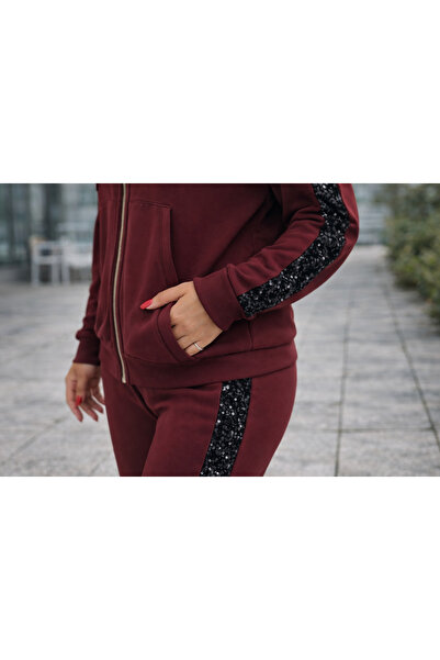 Gugus KADIN EŞOFMAN TAKIMI KAPÜŞONLU FERMUARLI BOL PAÇA YANLARI ŞERİTLİ PAYETLİ MODEL