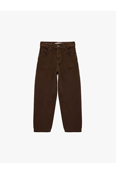 Koton Pantaloni confortabili pentru băieți, cu croială buzunare, cu picioare ...