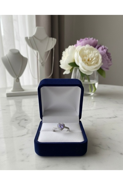 Hiis Store Gümüş Kalp Kesim Lila Zirkon Taşlı Halo Pırlanta Montür Kadın Yüzü...