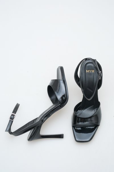 meyra'nın ayakkabıları Women's Black Patent Leather Ankle Strap Heeled Shoes
