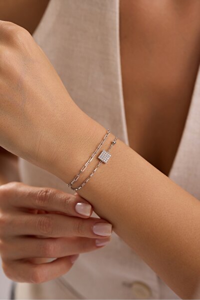 Nereze 925 Ayar Gümüş Rodyum Kaplama Çift Zincirli Zirkon Taşlı Kare Model Bi...