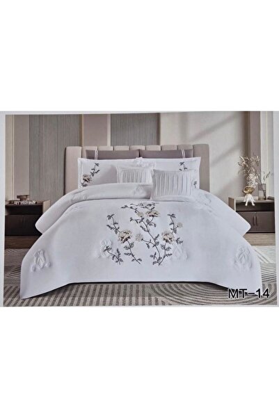 Moon Say goodbye to the summer heat with the "Bianca" royal embroidered doubl...