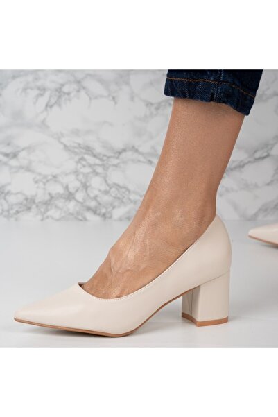 Sofia Store Women's shoes with square heels made of eco-leather Fotini