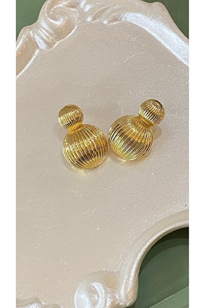 SELUVİA أقراط VIP ذات اللون الذهبي على شكل صدفة البحر للنساء – تصميم أنيق وراقي