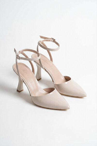 Les Chatelets L'Ancre Pointed Toe Ankle Strap Heeled Shoes