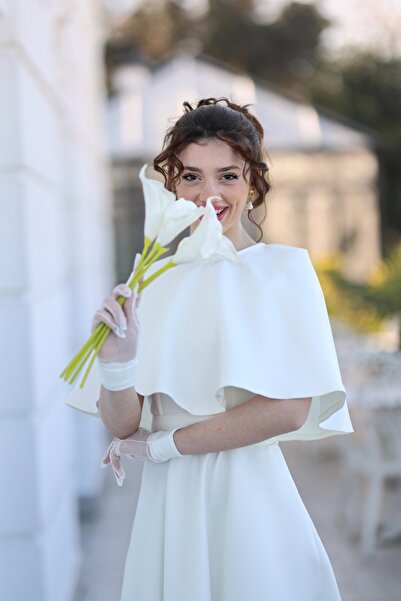 DİSE KADIN BEYAZ PELERİNLİ NİKAH ELBİSESİ