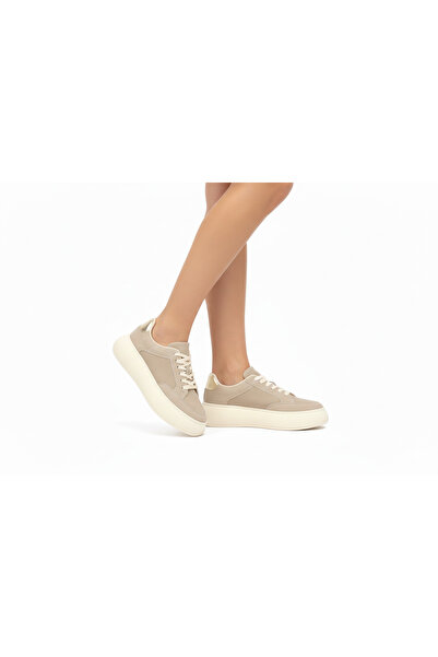 modewelt Women's Mink Thick Soled Sports Shoes