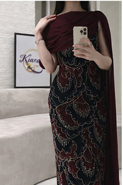 Klar Evening star's dress