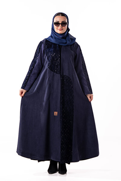 Hasnaa Abaya Winter abaya with embroidered velvet fabric insert