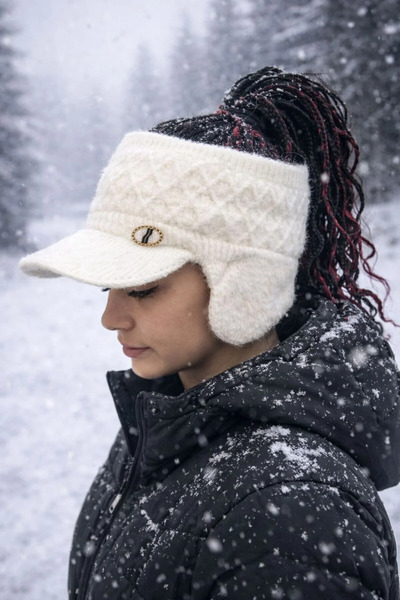 TREND Kadın Kulak Korumalı Yün Şapka Bere