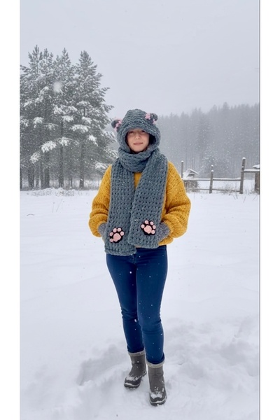 Zuviel Deco Handmade Handmade Ear-Covered Scarf Beanie