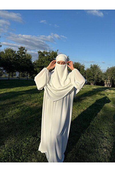 Fashion journey طقم فستان سهرة من فيريس سوفليه هاك أومري أكلييا مع حجاب