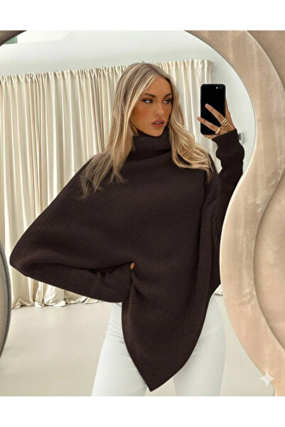 Lusin Women's Bitter Brown Asymmetrical Cut High Neck Turtleneck Knit Sweater