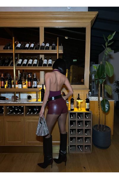 Estilo Fashion Leather Shorts with Zipper Pockets