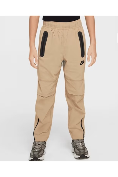 Nike Sportswear Tech flecee paraşüt kumaş bej çocuk eşofman altı