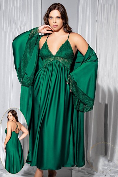 euro click طقم ثوب نوم طويل وروب صباحي من الساتان الأخضر مع تفاصيل من الدانتيل