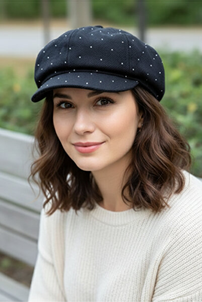 stravis Black baseball cap with stones