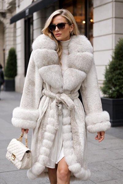 Levin Peak Brunea Uzun Premium Doğal Kürk Detaylı Kaban (Beyaz – Gri)