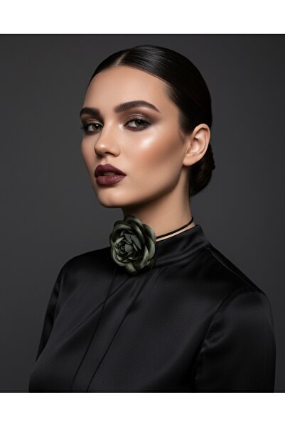 Çınar Aksesuar Kadın Saten Gül Detaylı Choker Kolye - Çiçek Figürlü Tasarım B...