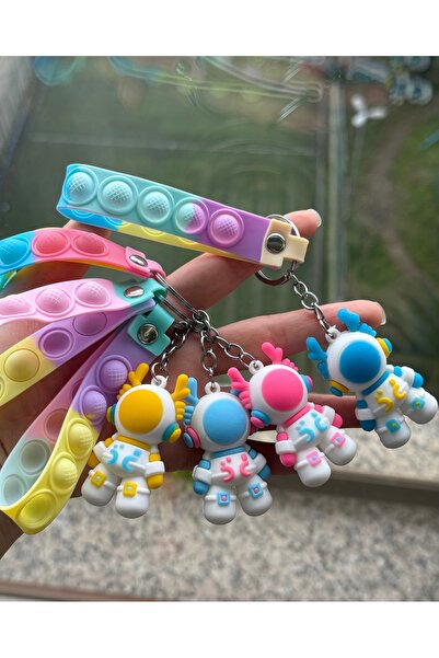 womi Popitli Astronot Model Hediyelik Aksesuar Anahtarlık Figür (1 Adet)