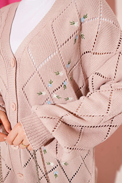 Burcia Floral Diamond Pattern Knitwear Cardigan