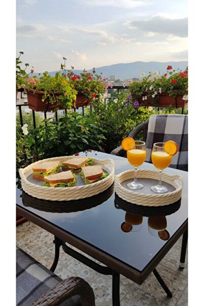 Generic Elegant serving trays with a modern design for everyday hospitality