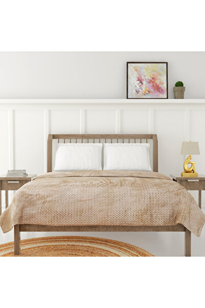 Lifestyle Chevron Texture Jacquard Blanket - 150x200 cms