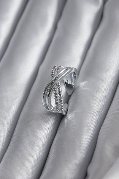 blackpure خاتم نسائي فضي اللون بحجر الزركون