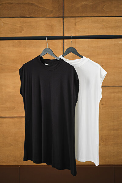 LOCCO Kadın Yüksek Yaka Kolsuz İçlik Krem