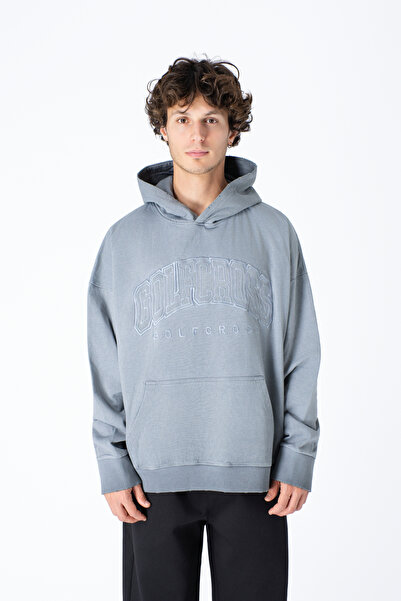BASIC Hoodie with embroidery and front pocket