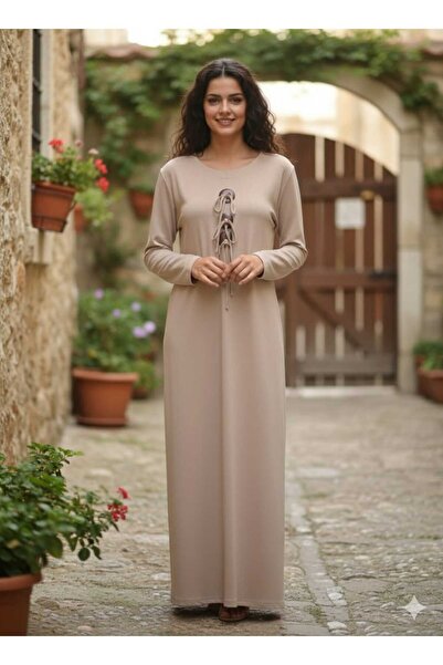 Clarity Düğme Detay Sade Kışlık Tesettür Elbise