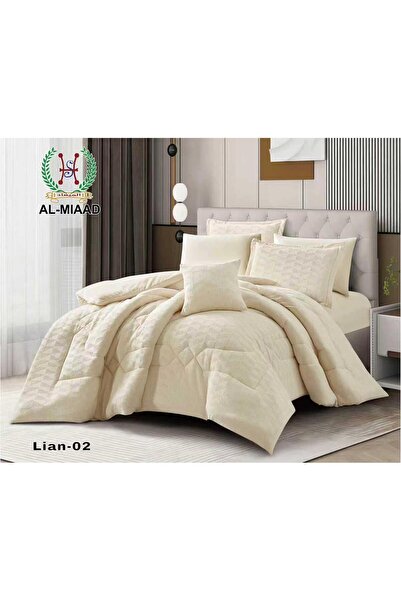 ALMIAAD A luxurious double winter bedspread with a soft touch, made of velvet...