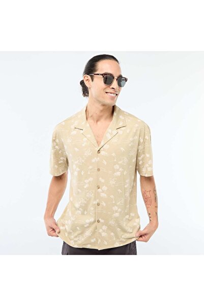 KIABI قميص قصير الأكمام بنقوش بيج