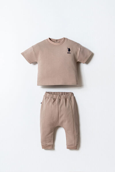 U.S. Polo Assn. طقم للأولاد الرضع، باللون البني