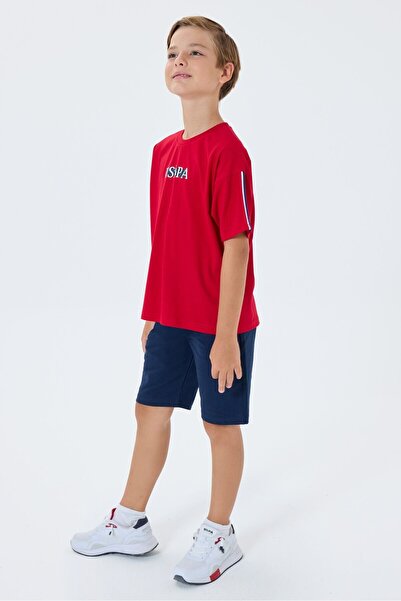 U.S. Polo Assn. طقم شورت برمودا أحمر للأولاد