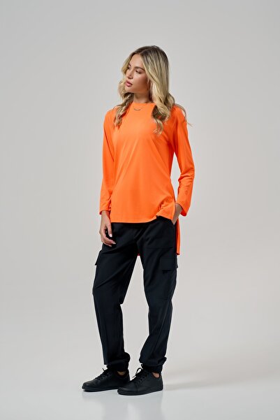 Humble Power Modest Fit with Split Hem - Lubna