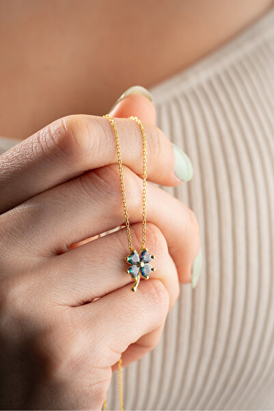 Nereze 925 Ayar Gümüş Gold Mistik Topaz Taşlı Yonca Kolye