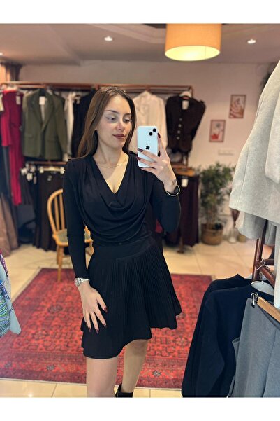 Başak Bulut Butik Volanlı Mini Şort Etek