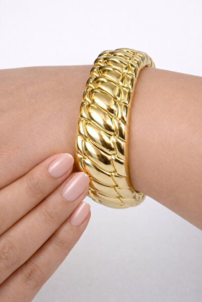 femline سوار نسائي بسلسلة سميكة منسوجة بلون ذهبي